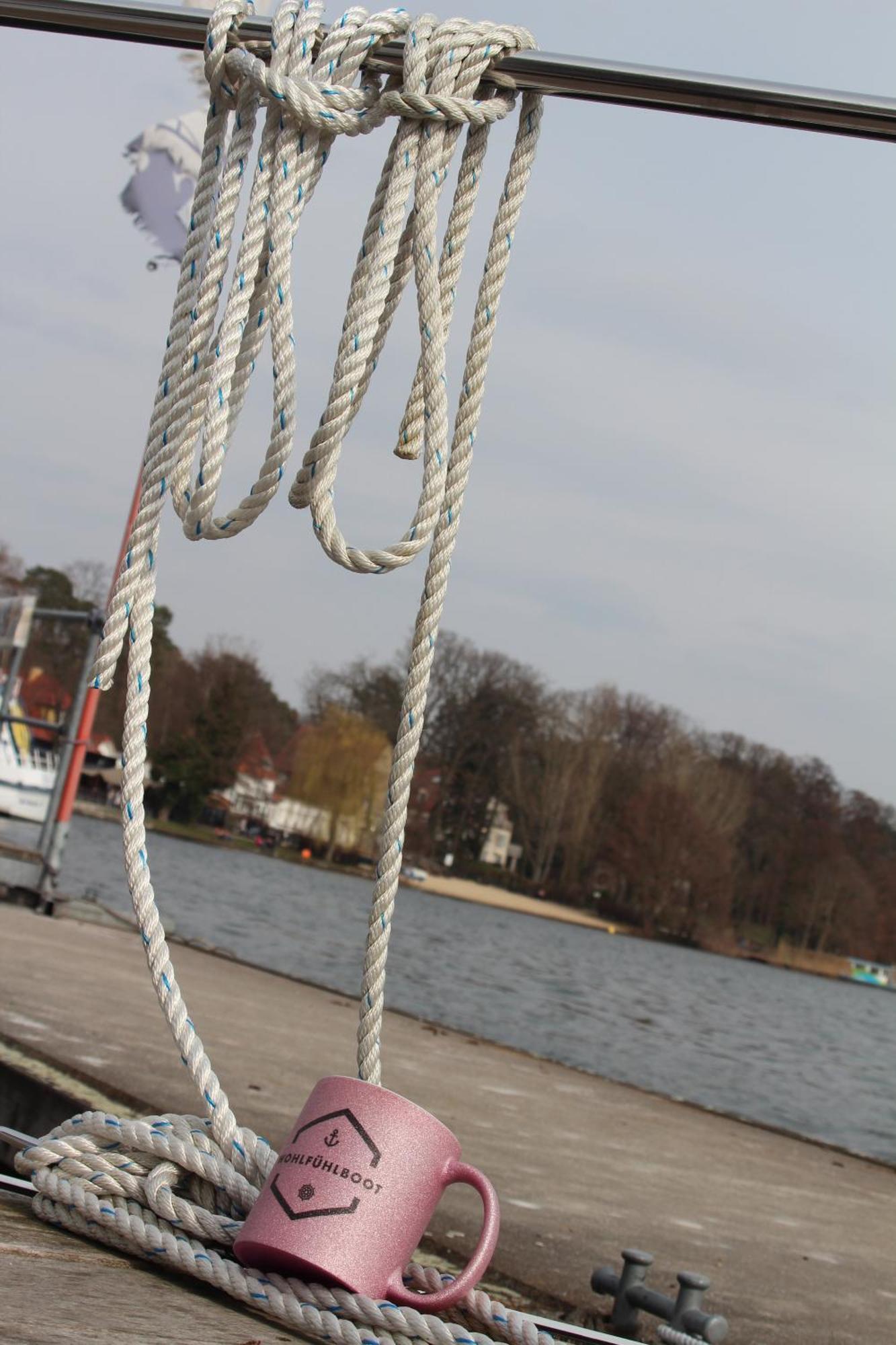 Wohlfuehlboot Hausboot - Festlieger Im Hafen Bad Saarow - Wc An Bord, Dusche An Land Hotell Exteriör bild